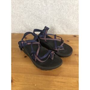 CHACOS Sandals Women’s Size 8 Red Blue Stripe Hiking Sandal Outdoors Strappy